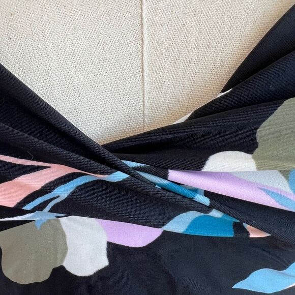 Hula Honey Floral Plunge Tankini Swim Top Black Size XS Juniors NWT - Picture 4 of 12